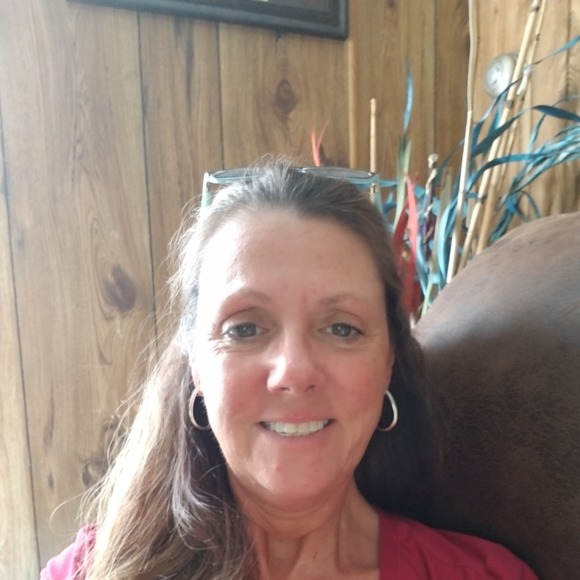 Profile Picture of Ava Rowand (@fiestalady38) on Poshmark