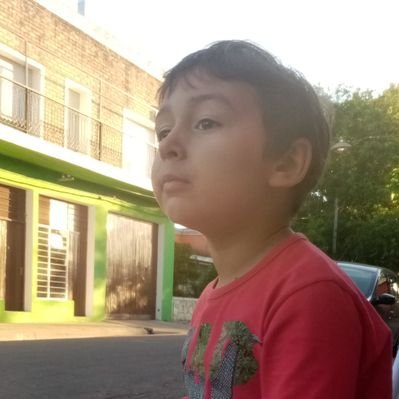 Profile Picture of Laura Álvarez De Ron (@Ron_and_Laura) on Twitter