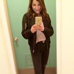 Profile Picture of Pilar V. Johnson (@fashionlove0605) on Instagram