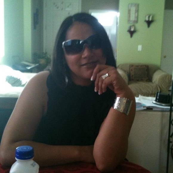 Profile Picture of Marlei Townson (@marlei_townson) on Poshmark