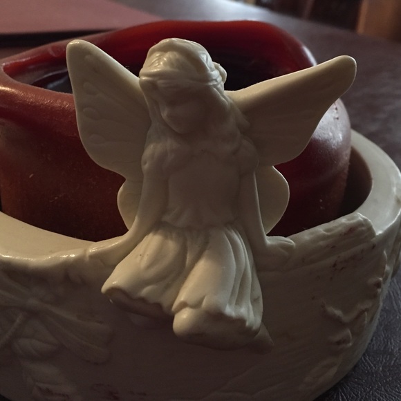 Profile Picture of Catherine Coyle (@gacoyles) on Poshmark