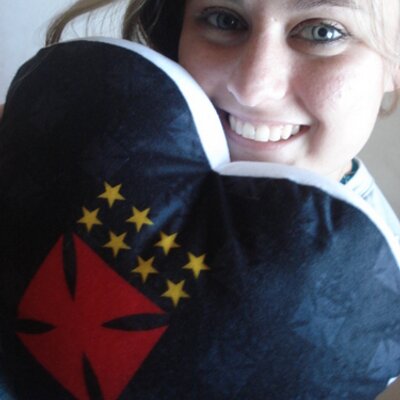 Profile Picture of Débora Fernandes (@deborafernandes) on Twitter