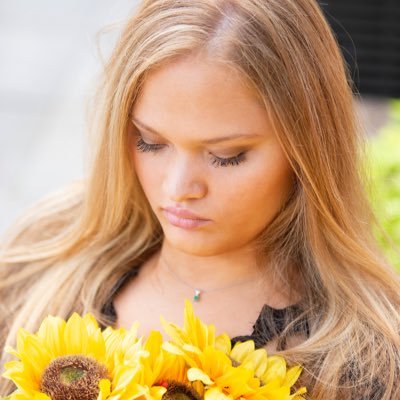 Profile Picture of Eleanor Dolata (@eleanor_dolata) on Twitter