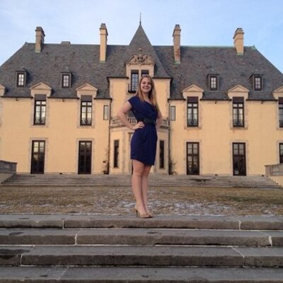 Profile Picture of Kim Harrell (@kimberly__lynne) on Twitter