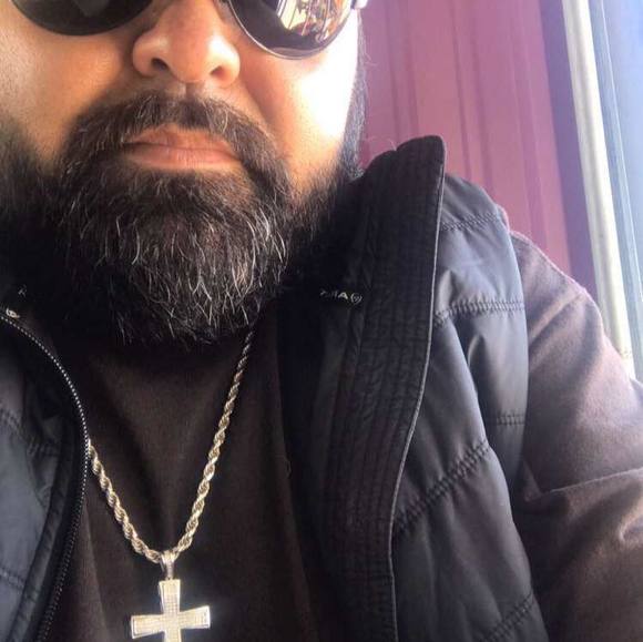 Profile Picture of Leonel Campos (@lnlcmps) on Poshmark