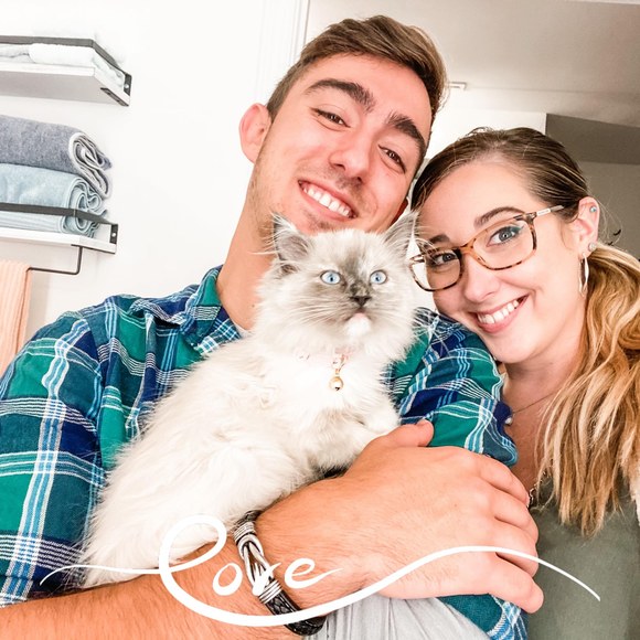 Profile Picture of Kevin Rauch (@kevinrauch) on Poshmark