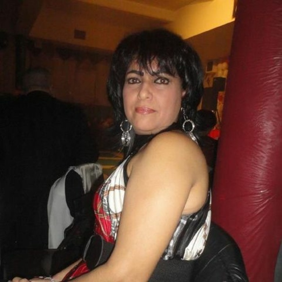 Profile Picture of Grisel Hernandez (@hazeleyes4u76) on Poshmark