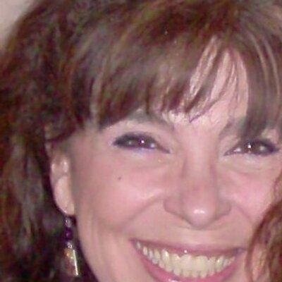 Profile Picture of Lisa Licht (@lisamelanie) on Twitter