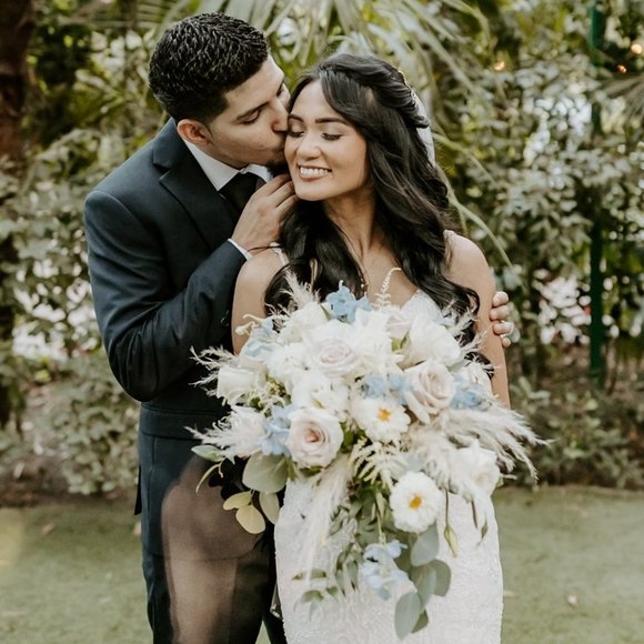 Profile Picture of Danielle Boado (@uber_natsu) on Poshmark