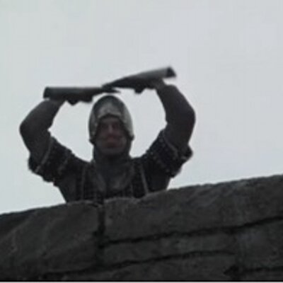 Profile Picture of Chris Wallin (@headabveparapet) on Twitter