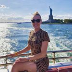 Profile Picture of Rebecca Oldfield (@rebecca_louise_oldfield) on Instagram