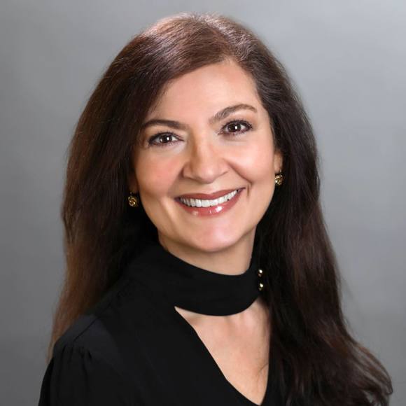 Profile Picture of Grace Querciagrossa (@gquerciagrossa) on Poshmark