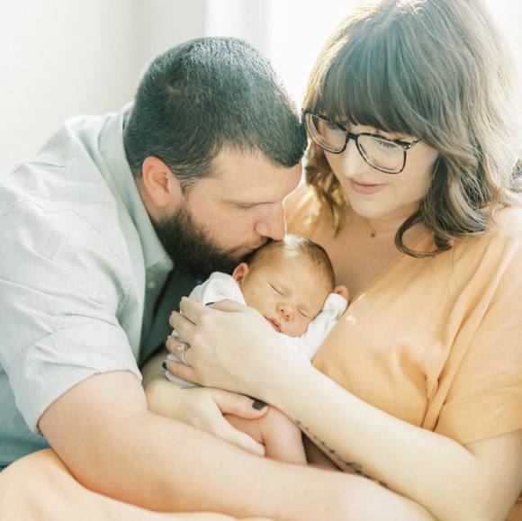 Profile Picture of Joleen Crosta (@joleencrosta) on Poshmark