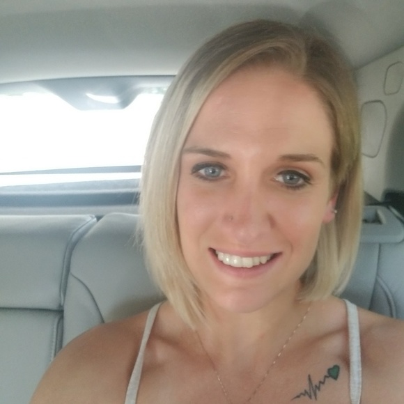 Profile Picture of Alyssa Timmers (@artimme1) on Poshmark