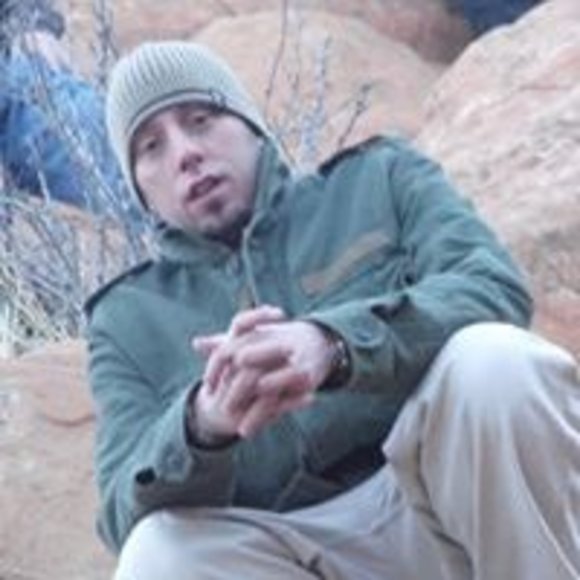 Profile Picture of Steven Shockey (@shockeyiam) on Poshmark