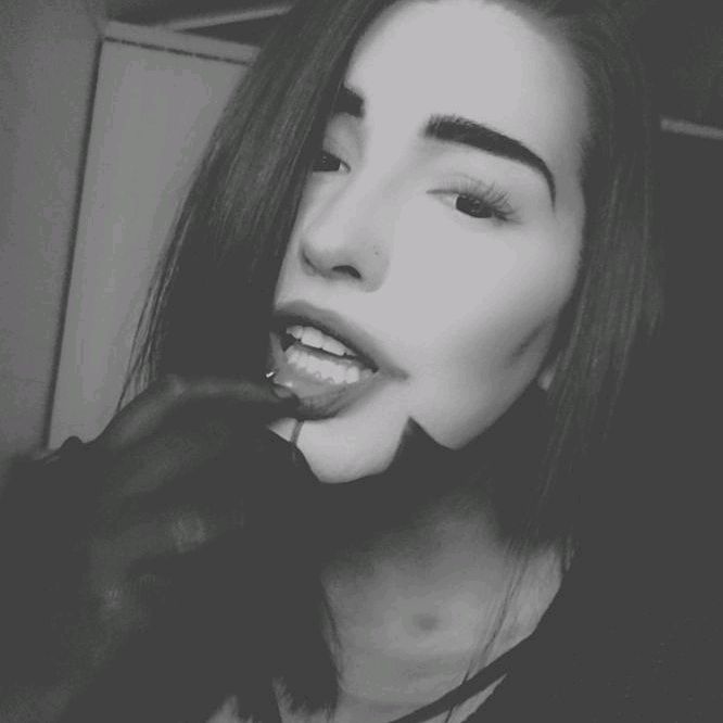 Profile Picture of Jessie Spurgin (@ronanhuskeymutt) on Tiktok