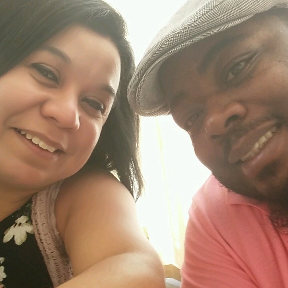 Profile Picture of Corey Embers (@ccembers74) on Poshmark