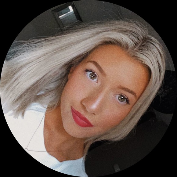 Profile Picture of Olivia Doherty (@ordnjj) on Poshmark