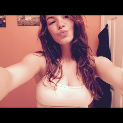 Profile Picture of Jillian (@emery_jillian) on Twitter