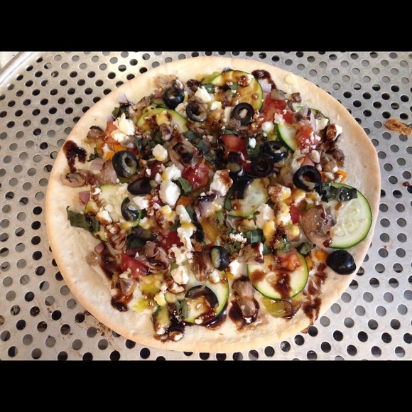 Profile Picture of Dawn Barber (@dwuvj) on Poshmark