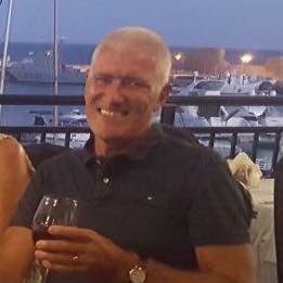 Profile Picture of Martin Robbins (@Martyrobbz) on Twitter