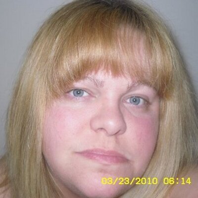 Profile Picture of Stephanie Buffington (@mercurygirl1977) on Twitter