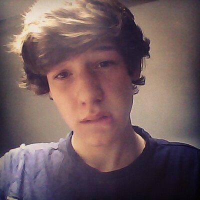 Profile Picture of Tom Owen McDowall (@TomTom_McDowall) on Twitter