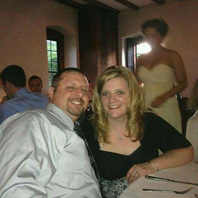 Profile Picture of Kim Mendinsky (@82af4c0bb1b84ea) on Twitter