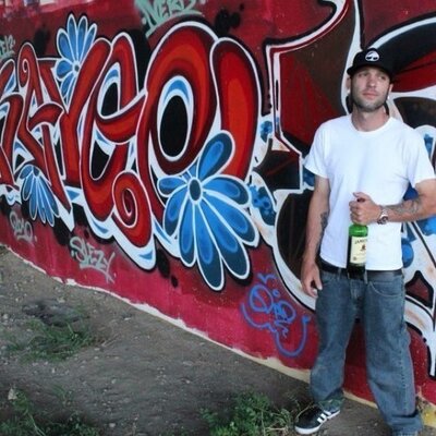 Profile Picture of Josh Hartwell (@EvoxJosh) on Twitter