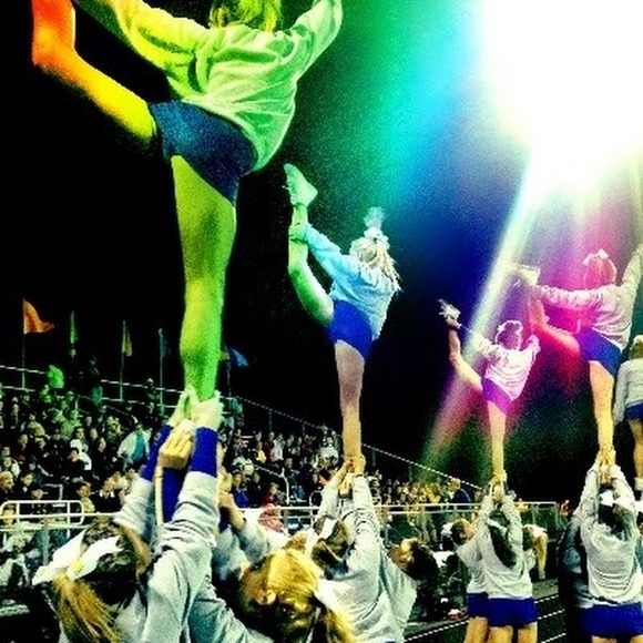 Profile Picture of Antonia Steinmiller (@toiecheer1) on Poshmark