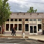 Profile Picture of Harold's Chicken & Ice Bar (@haroldsedgewood) on Instagram