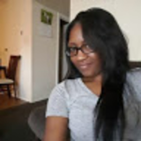 Profile Picture of Denisha Brazan (@pdiddynjball) on Poshmark