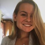 Profile Picture of Julie Michaud (@juliee.michaud) on Instagram