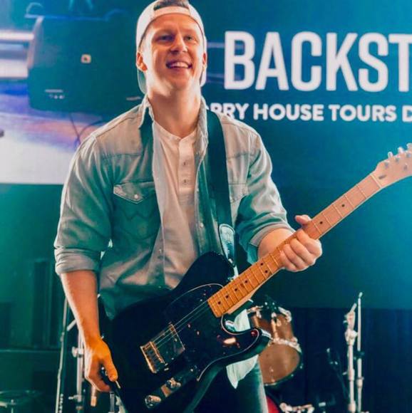 Profile Picture of Brad Hutsell (@bradhutsell) on Poshmark