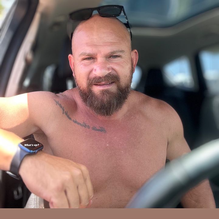 Profile Picture of 2a (@alexabranches) on Tiktok