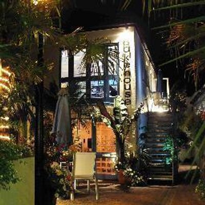 Profile Picture of Bakehouserestaurant (@bakehousepz) on Twitter