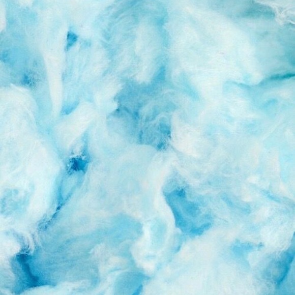 Profile Picture of Zakiyyah Madyun (@_zakiyyah_) on Poshmark