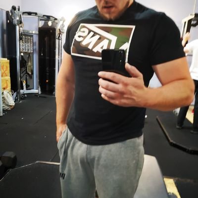 Profile Picture of Jason D English (@tiddyman316) on Twitter