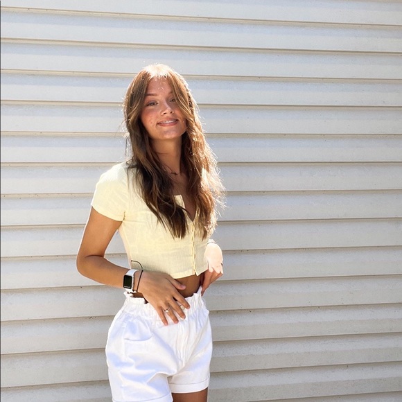 Profile Picture of Brianna Milton (@briannamilton) on Poshmark