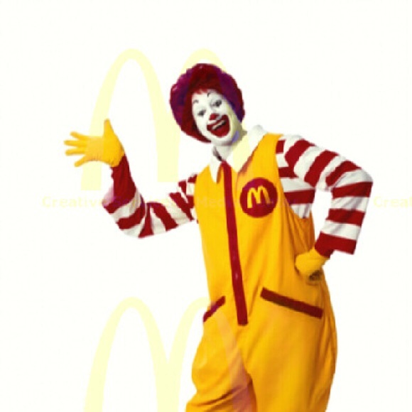 Profile Picture of Emily jeanne Frohner (@efrohner) on Poshmark