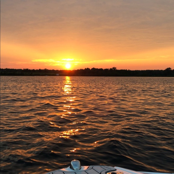 Profile Picture of Natasha Kiritschenko (@nkiritschenko) on Poshmark