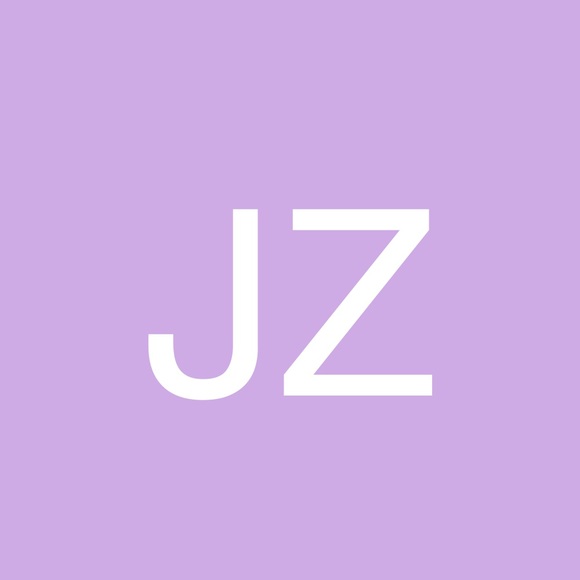 Profile Picture of Jj Zurek (@jjzurek) on Poshmark