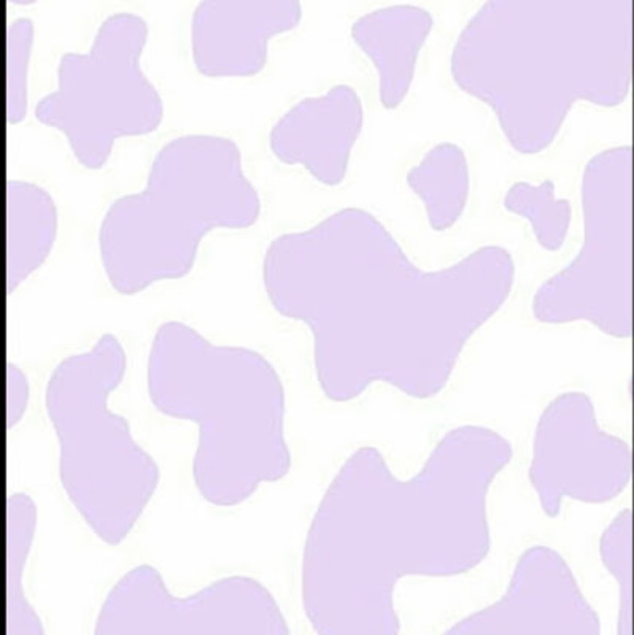 Profile Picture of Jia Kim (@ur_mum102) on Poshmark