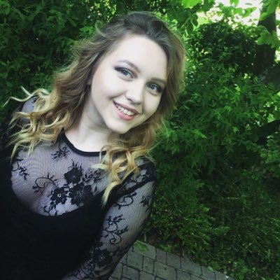 Profile Picture of Acatrinei Petronela (@PetronelaAcatr) on Twitter