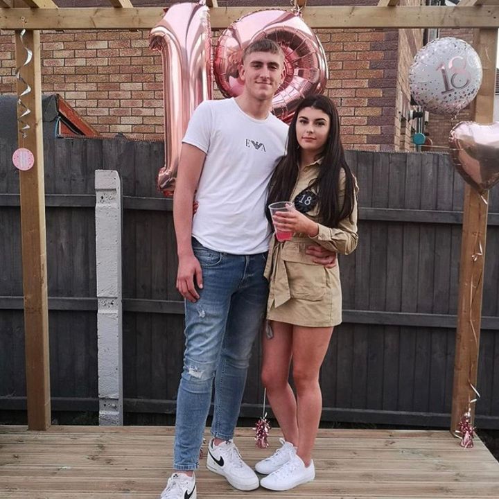 Profile Picture of user6984823149113 (@coreybeecham) on Tiktok