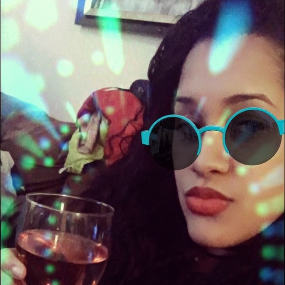 Profile Picture of Juana Brea (@zuleiky) on Poshmark