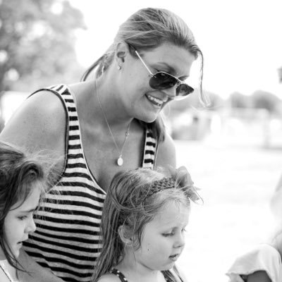 Profile Picture of Heather Scott (@MsScottPJH) on Twitter