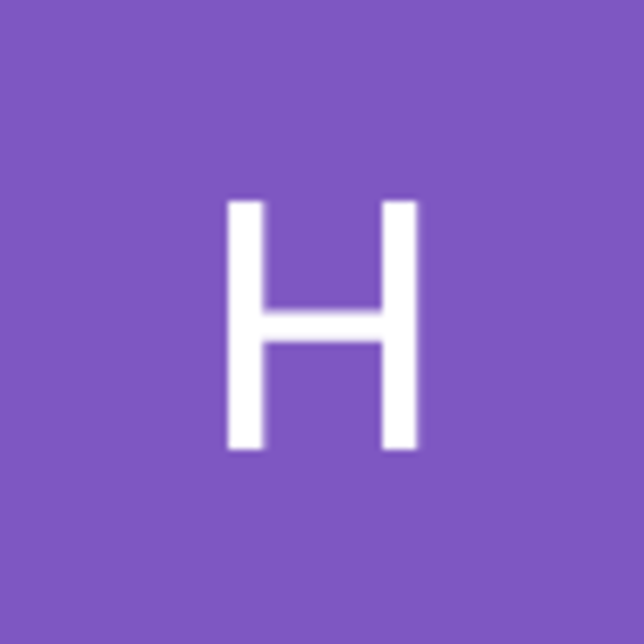 Profile Picture of Hortensia Zukor (@hortensiazukor) on Poshmark