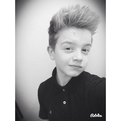 Profile Picture of Owen Lowe (@LoweOwenlowe) on Twitter