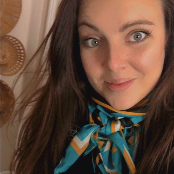 Profile Picture of Anna Troupe (@atroupe24) on Poshmark